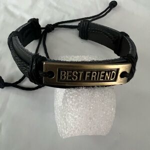 Best friend leather bracelet with charm and pull knots